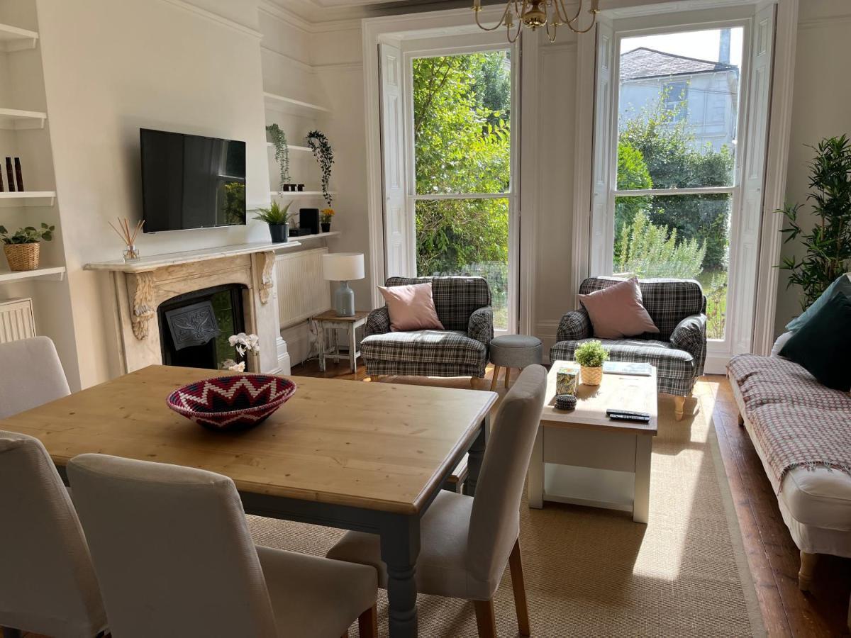 Elegant Bloomsbury Apartment In Tunbridge Wells 외부 사진